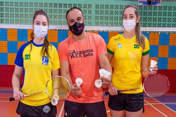 Duas atletas toledanas de badminton são convocadas para o Pan-Americano Júnior