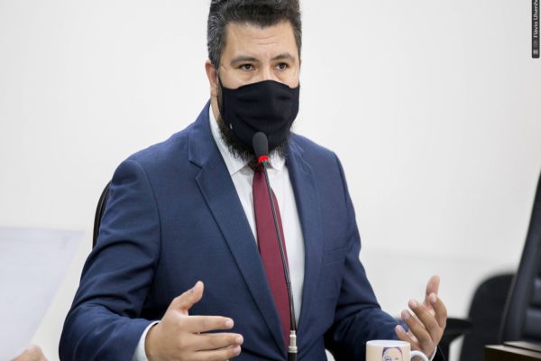 Edson Souza faz apelo ao governo estadual pela vacinação de agentes de trânsito