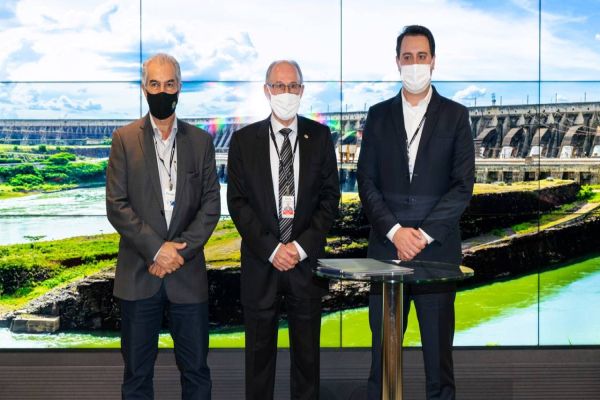 Itaipu estuda novas parcerias com os governos do Paraná e do Mato Grosso do Sul
