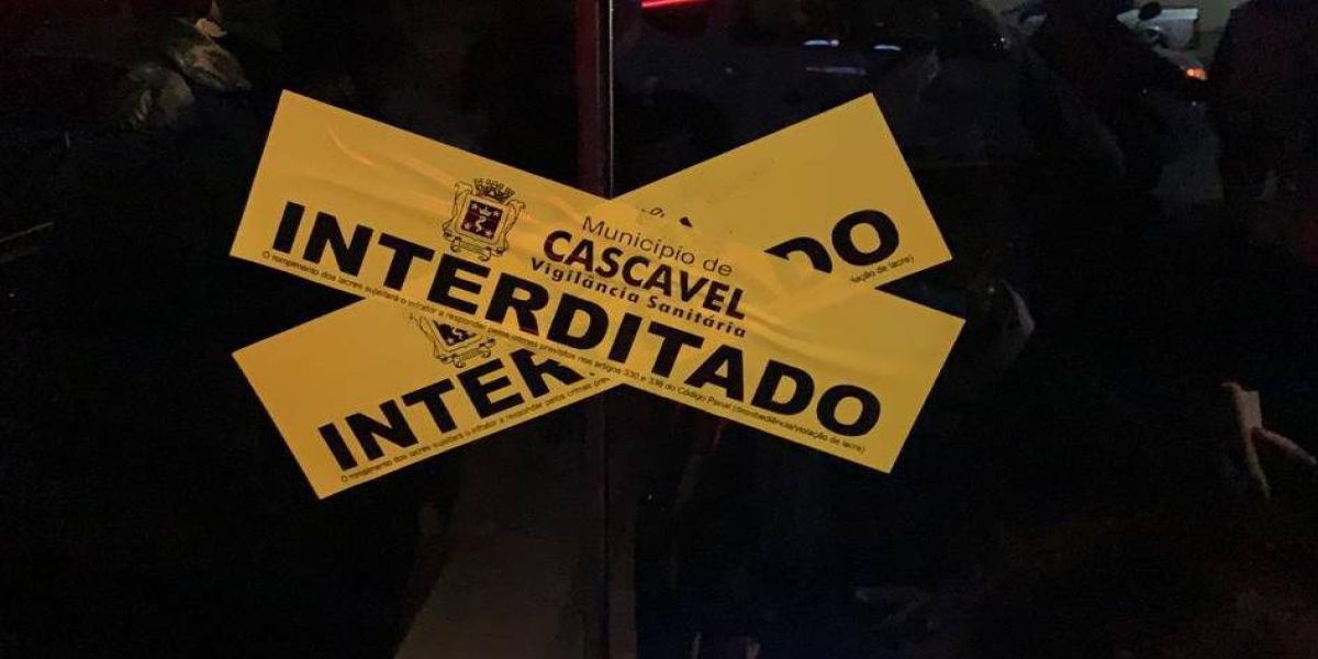 Fiscalização encerra atendimento em bares com pista de dança