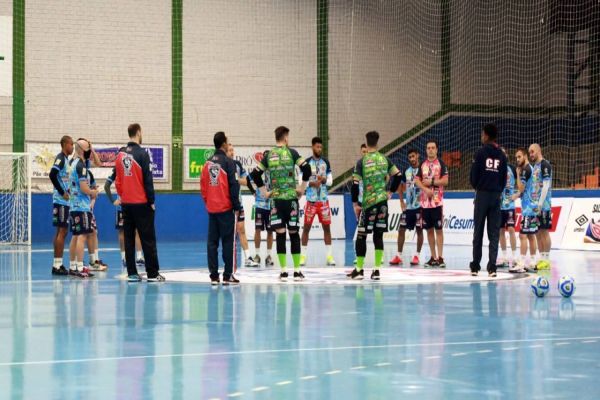 Como foi o desempenho do Cascavel Futsal na Liga Nacional