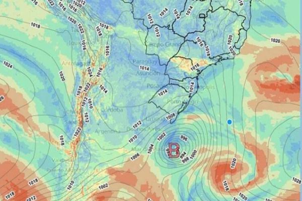 Novo ciclone provoca temporais e deixa Sul do Brasil em alerta