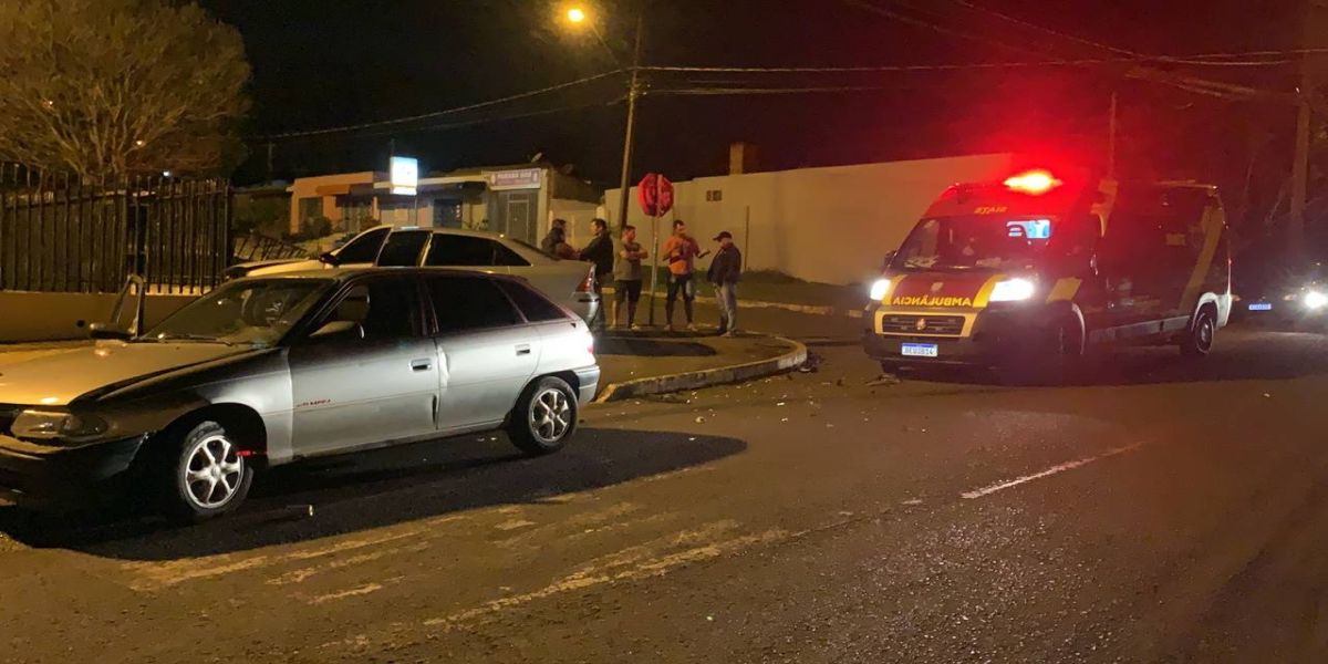 Mulher fica ferida após colisão de trânsito no Bairro Morumbi
