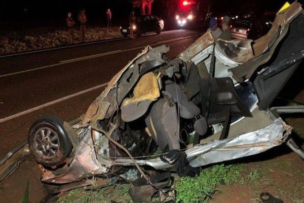 Imagem referente a notícia: Homem morre após grave colisão entre três veículos na rodovia de Novo Sarandi a Vila Nova