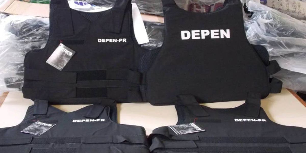 Depen-PR entrega coletes balísticos para agentes penitenciários em todo o Estado