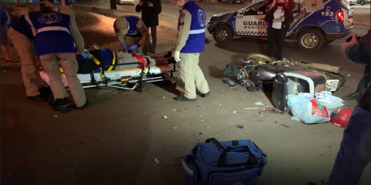 Motorista foge após colidir contra moto e motociclista fica ferido no Bairro Periolo