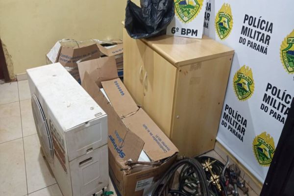 Dois homens são detidos em flagrante com produtos furtados da subestação da Copel na Rua Rio da Paz