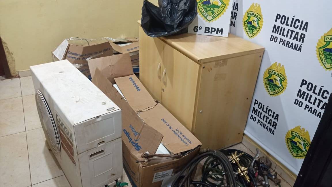 Dois homens são detidos em flagrante com produtos furtados da subestação da Copel na Rua Rio da Paz
