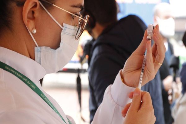 COVID-19: Cascavel vacina pessoas com 38 anos ou mais nesta quarta-feira (7)