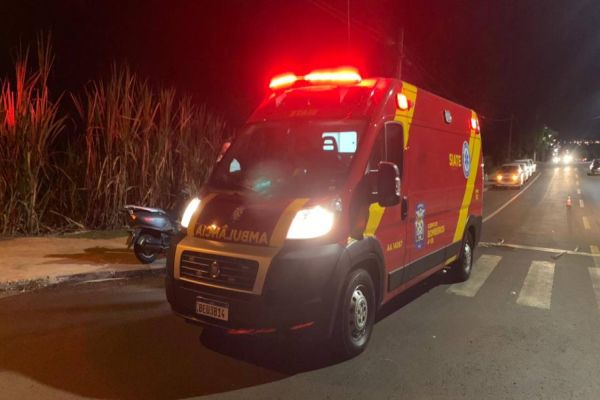 Imagem referente a notícia: Colisão de trânsito é registrado no Loteamento Verdes Campos em Cascavel