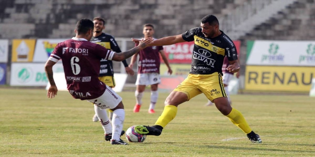 FC Cascavel vence Juventus por 1x0 e se mantém invicto e na liderança do grupo 8 do Brasileirão
