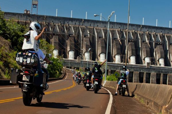 Encontro deve reunir 100 motocicletas na usina de Itaipu no dia 18 de julho