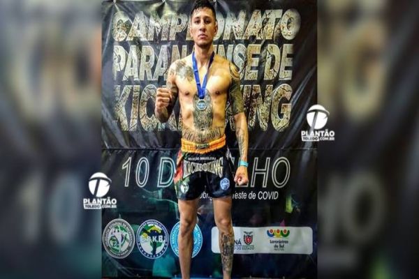 Lutador de Toledo, André Furquim, é Campeão Paranaense de Kickboxing 60kg k1 Rules