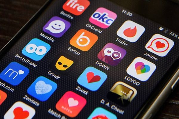 Apps de relacionamento: extorsão, roubo, sequestro e abuso são crimes comuns