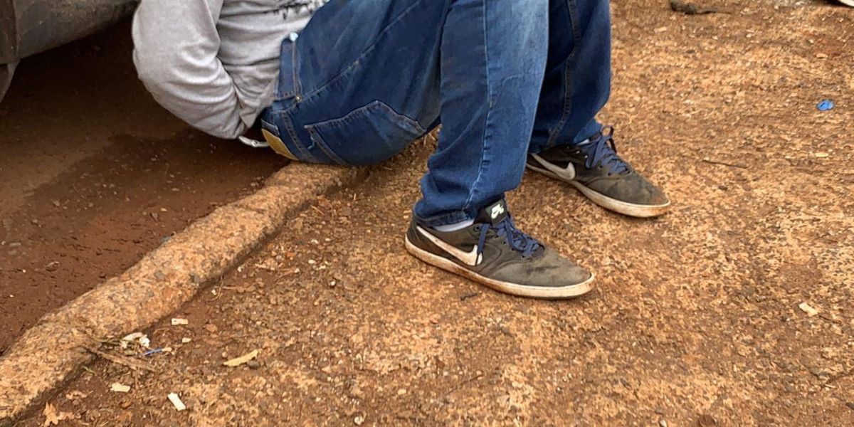 Jovem é detido com o carro utilizado na tentativa de homicídio no Loteamento Caroline em Cascavel