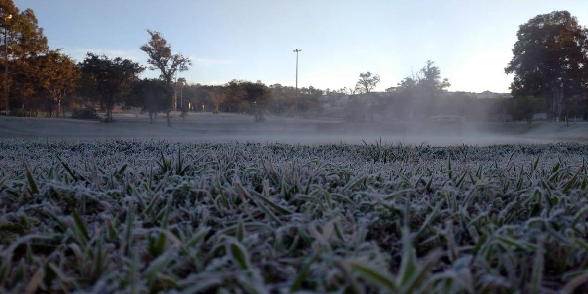 Semana começa com temperatura abaixo de -4ºC na região oeste