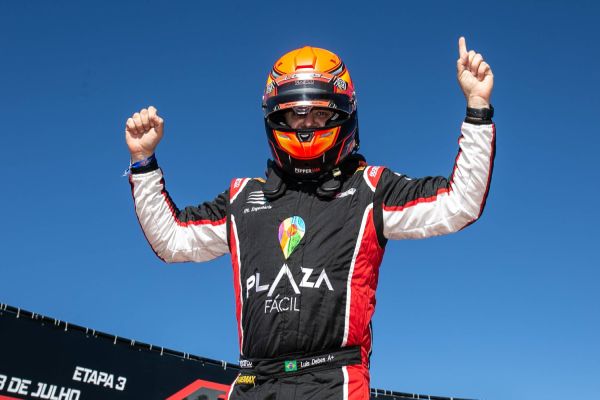 Luis Debes encosta na liderança da classe AM na GT Sprint Race 2021