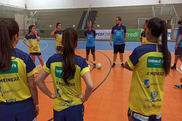 ADEF Brasília e Stein Cascavel Futsal jogam nessa quinta (22) pelo NFFB