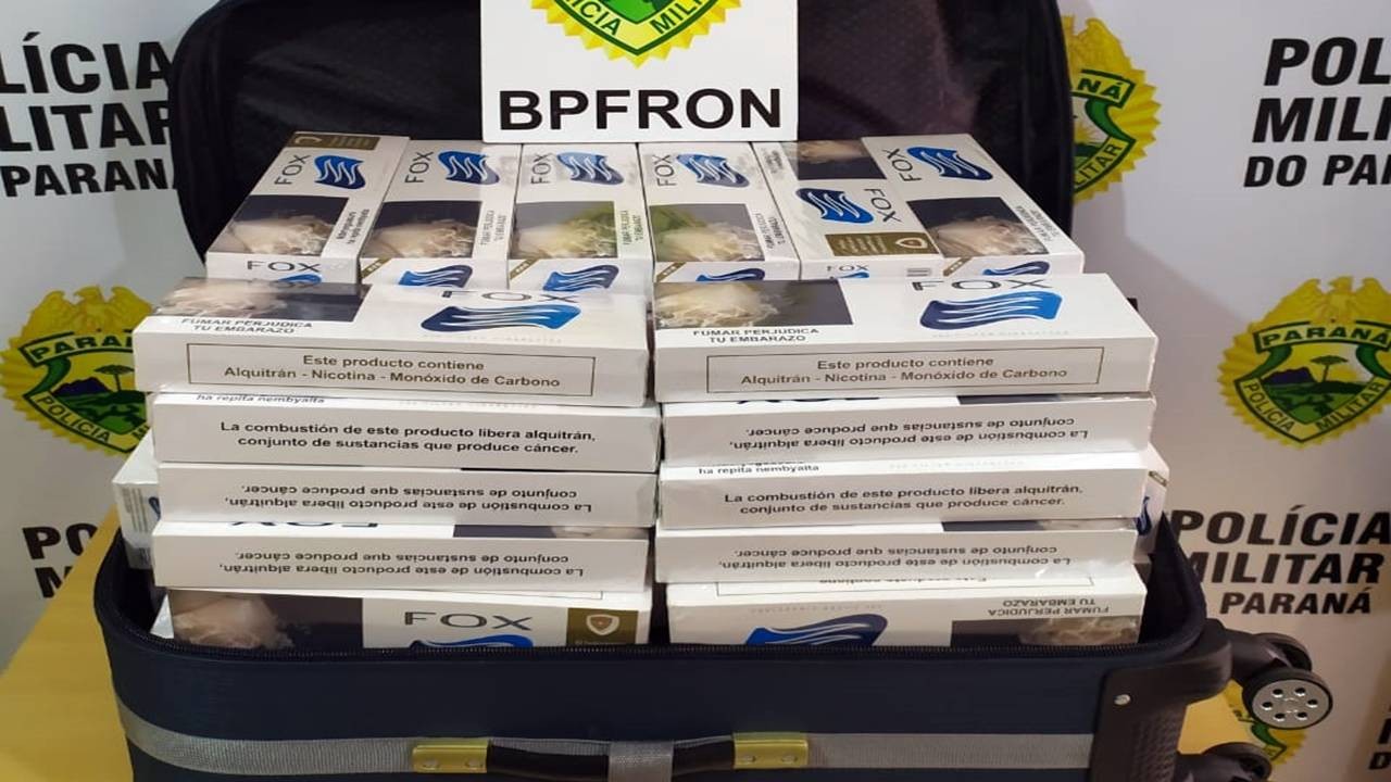 BPFRON apreende cigarros contrabandeados em ônibus na cidade de Cascavel