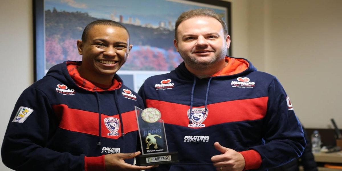 Roni foi escolhido como o craque do mês de junho da Liga Nacional de Futsal