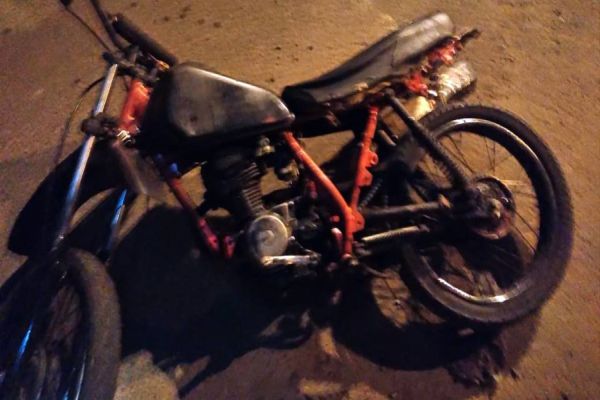 Homem é detido pela Polícia Militar com moto adulterada no Bairro Interlagos