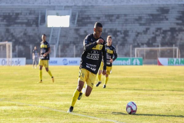 Série D: FC Cascavel vence Rio Branco de virada por 3x1, e fica mais próximo da classificação