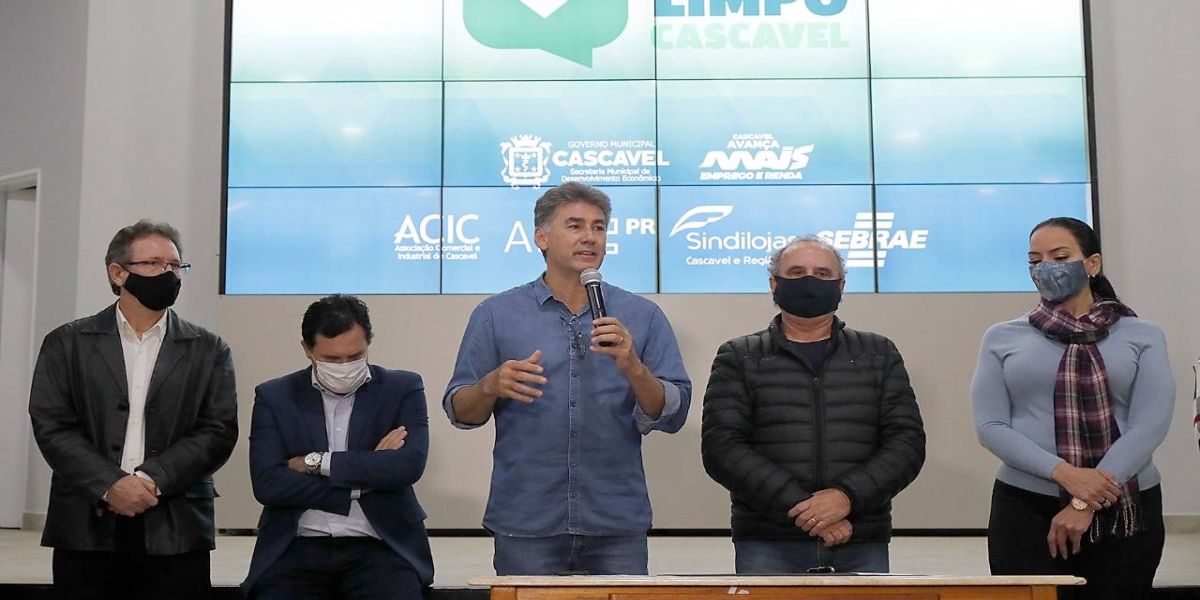 Meu nome limpo: Paranhos lança campanha que facilita renegociação de dívidas