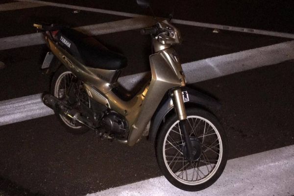 Imagem referente a notícia: Motociclista de 47 anos fica ferida após queda na BR-277 em Cascavel