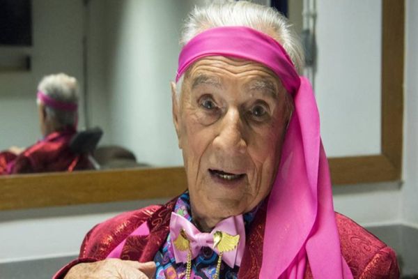 Imagem referente a notícia: Morre, aos 101 anos, o ator e dublador Orlando Drummond