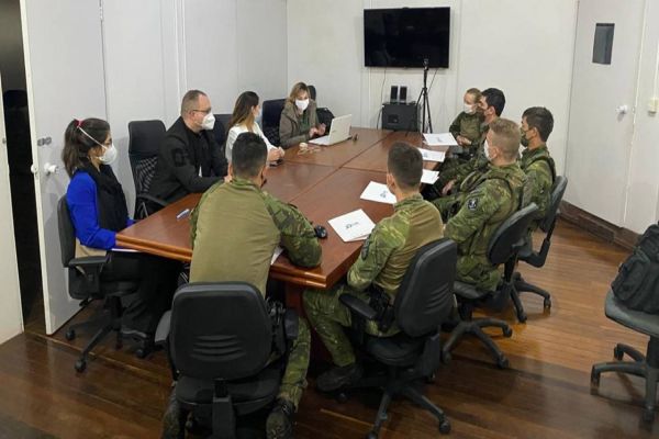 Integrantes do BPFRON se reúnem com membros da Secretaria Nacional de Políticas sobre Drogas