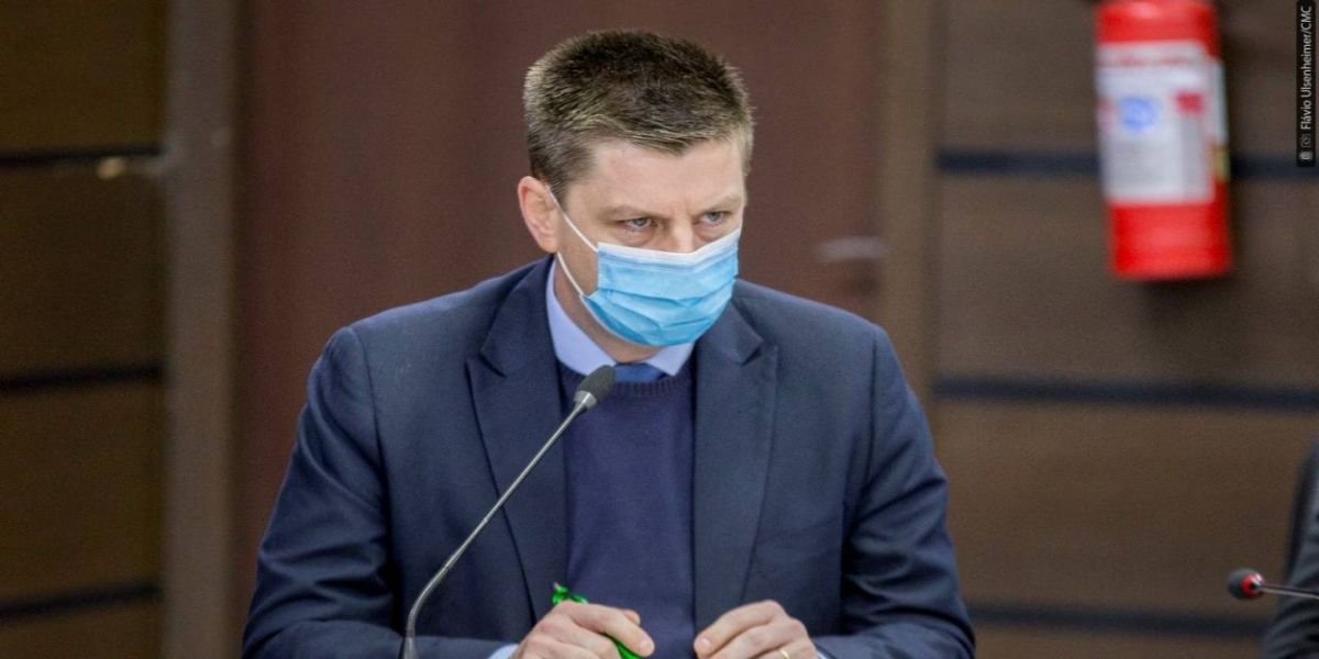 Pedro Sampaio faz Indicação pedindo fisioterapeutas em Unidades de Pronto-Atendimento