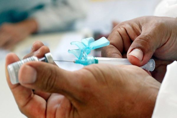 Ocupação de leitos em Cascavel cai à medida que vacinação aumenta