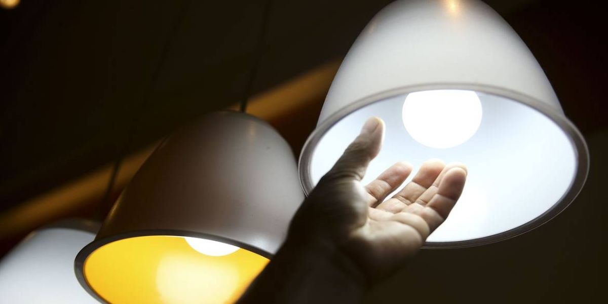 Aneel: bandeira tarifária de agosto se manterá vermelha