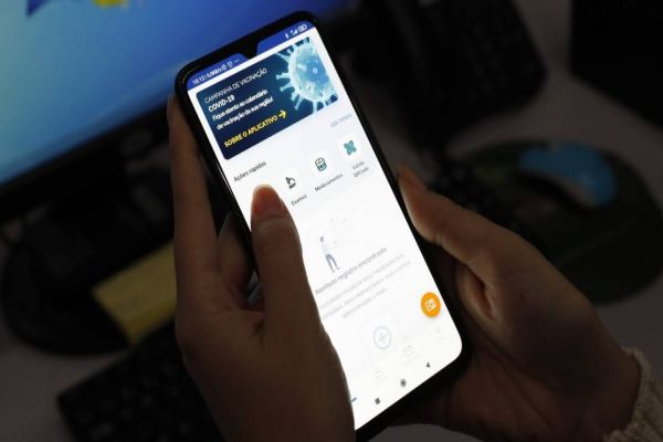 Comitê orienta as pessoas que receberam a vacina contra a Covid, a emitirem certificado de vacinação