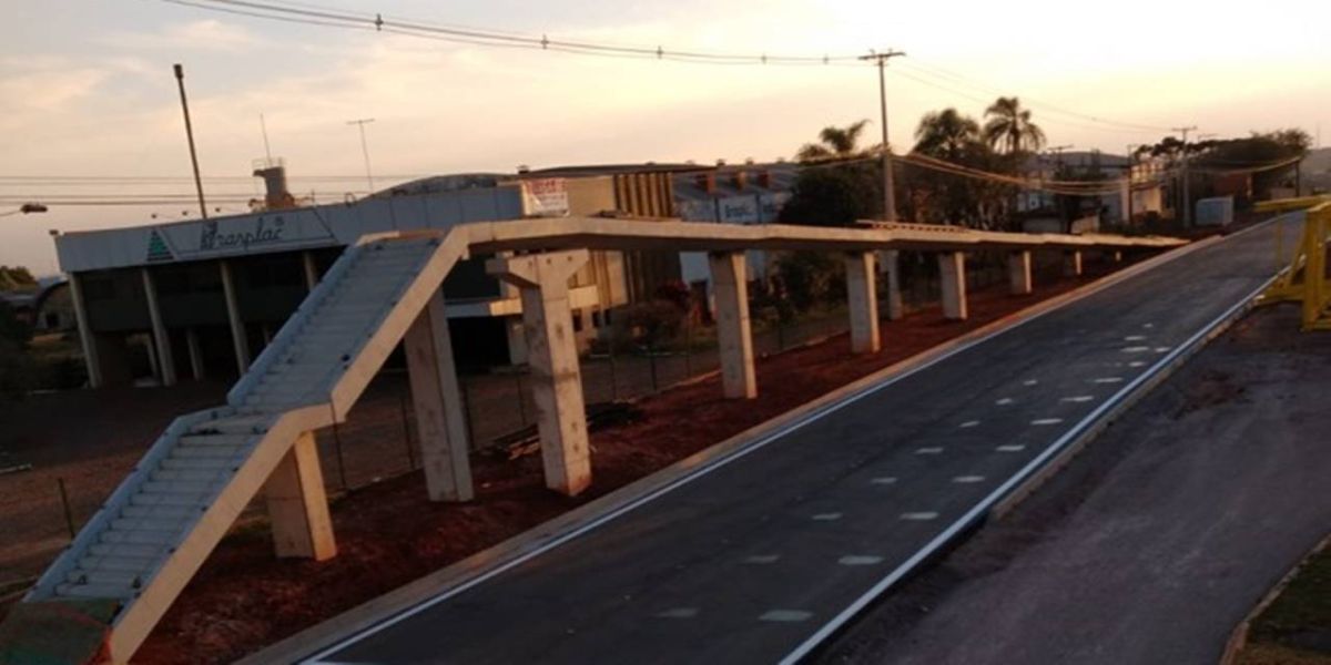 Ecocataratas implanta nova passarela no Trevo Cataratas, em Cascavel