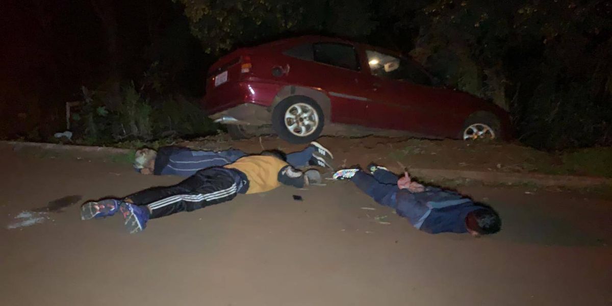 Guarda Municipal recupera Kadett furtado e detém 3 indivíduos após acompanhamento tático no Santa Fé
