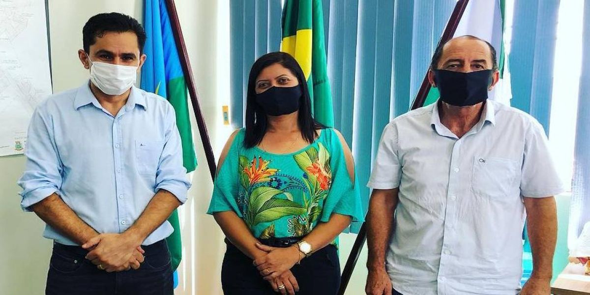 Pacheco anuncia liberação de emenda de R$ 170 mil para aquisição de ambulância em Nova Aurora