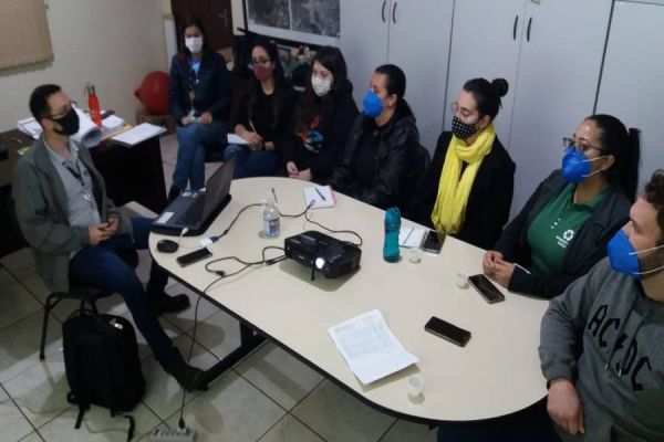 Itaipu Binacional capacita técnicos ambientais que auxiliam na gestão dos Ecopontos em Cascavel