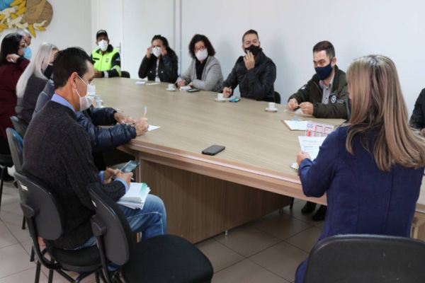 Uma semana Verde e Amarela e com comemorações seguras