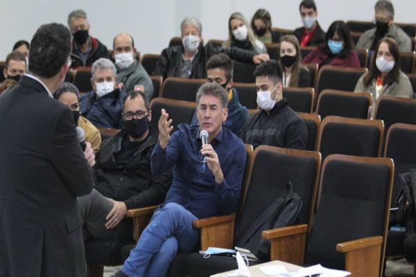 Imagem referente a notícia: Cascavel discute participação na Expo Dubai