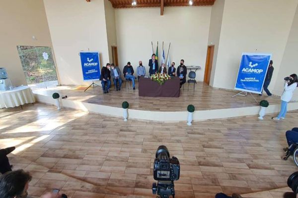 Imagem referente a notícia: ACAMOP realiza encontro e discute sobre os pedágios na região oeste