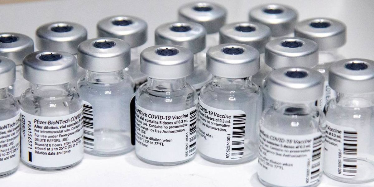 Pfizer entrega mais de 1 milhão de doses de vacina ao Brasil