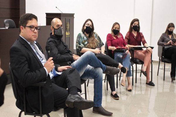 Comissões da OAB recebem perito médico para esclarecer dúvidas de advogados