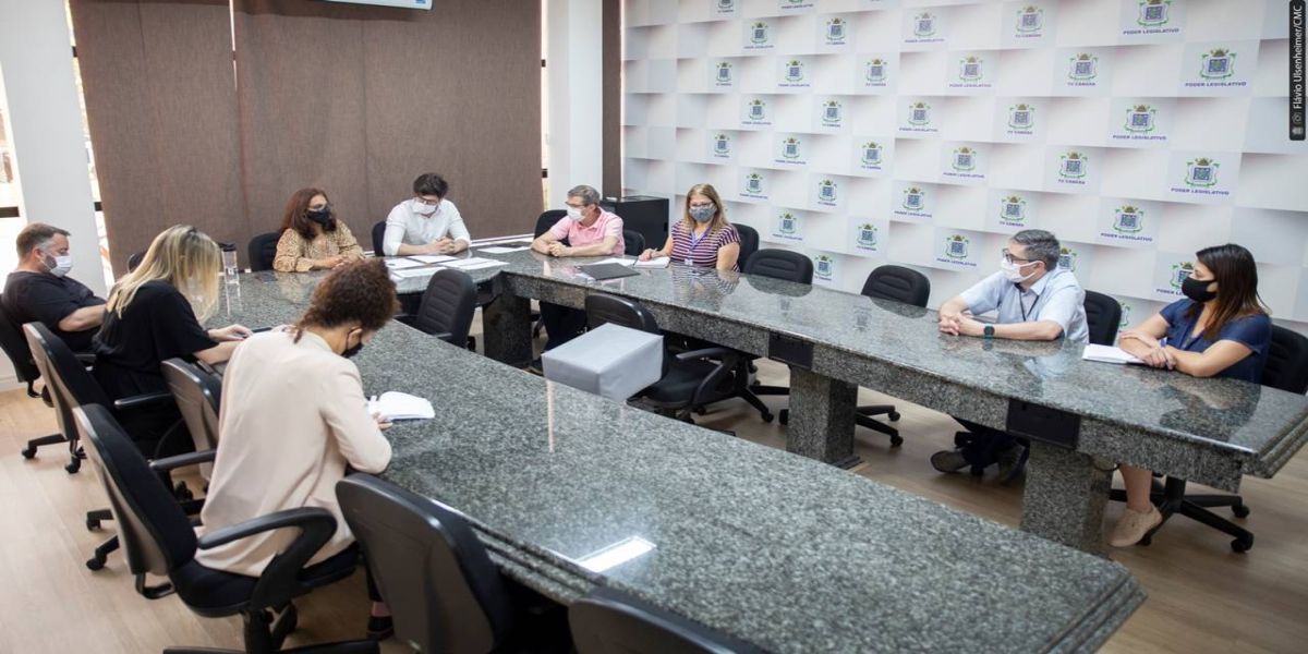 Comissão encontra mais de 500 leis que denominam ruas e prédios públicos