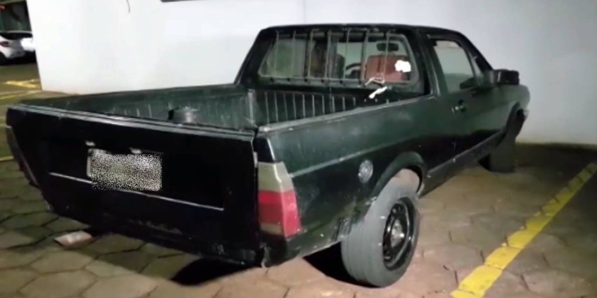 Duas pessoas são detidas com automóvel com alerta de furto na BR-467