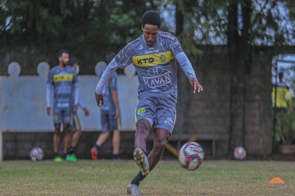 FC Cascavel contrata meio-campo Guilherme Biteco para sequência do Brasileirão da Série D