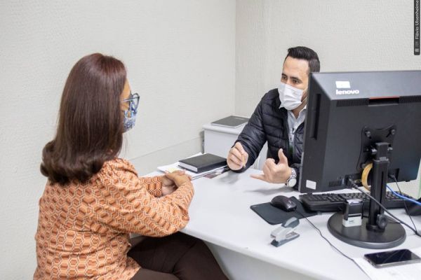Beth Leal destaca inovações e apoio às mulheres na Empresa Fácil