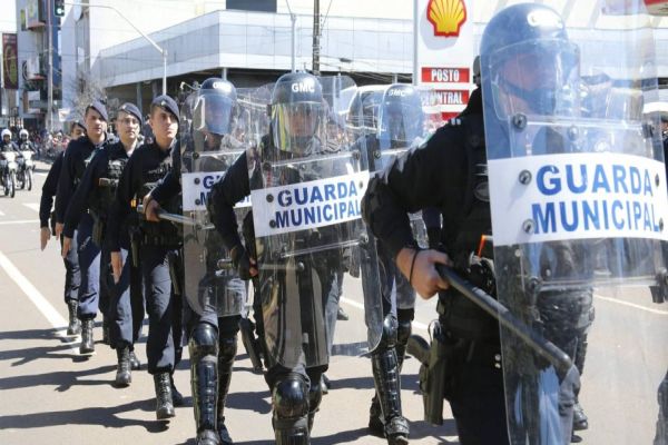 Desvalorização: Servidores da Guarda Municipal de Cascavel recebem um dos menores salários do Paraná