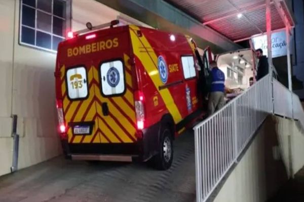 Rapaz leva tiro na cabeça foge e consegue pedir socorro em Ponta Grossa