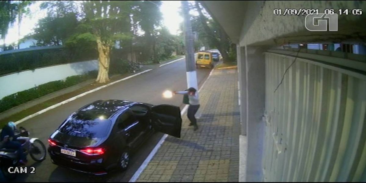 Vídeos mostram tentativa de assalto em frente à casa do prefeito de SP